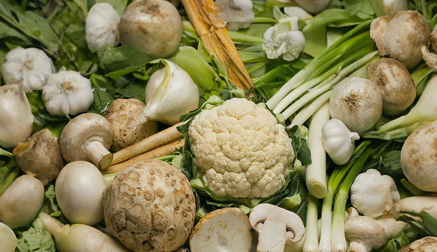 Nourish in White: Embracing Power of White Vegetables and Fruits - Busé ...